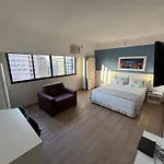 Flat Live & Lodge C/ Garagem E Limpeza Diaria